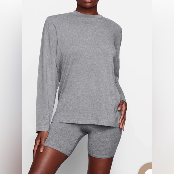 SKIMS Tops - SKIMS bundle boyfriend ling sleeve top and boxers